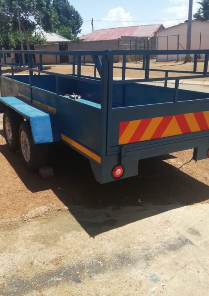 purple-dreams-engineering-custom-trailers
